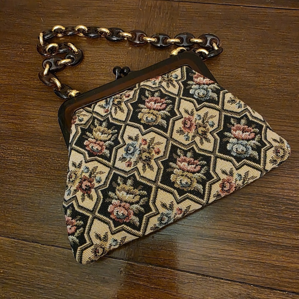 RARE Walborg Petit Point Tapestry Bag Purse Clutch‎ W Lucite Chain Strap Vintage